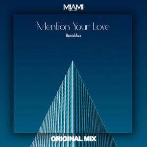 老头拔了奶罩吃奶
