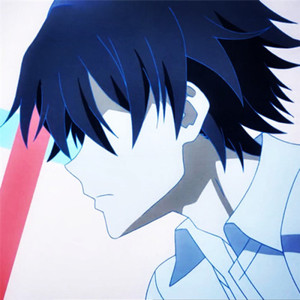 老头拔了奶罩吃奶
